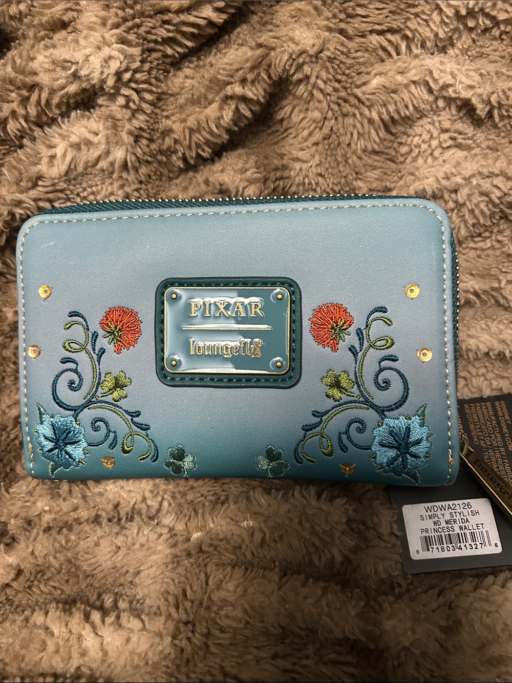 Loungefly Disney Princess Wallet - Green and Black - Picture 6 of 11